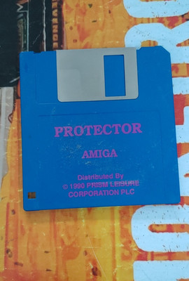 Protector (Prism Leisure 1990) Commodore Amiga (Disk) 500 works 16bit classic