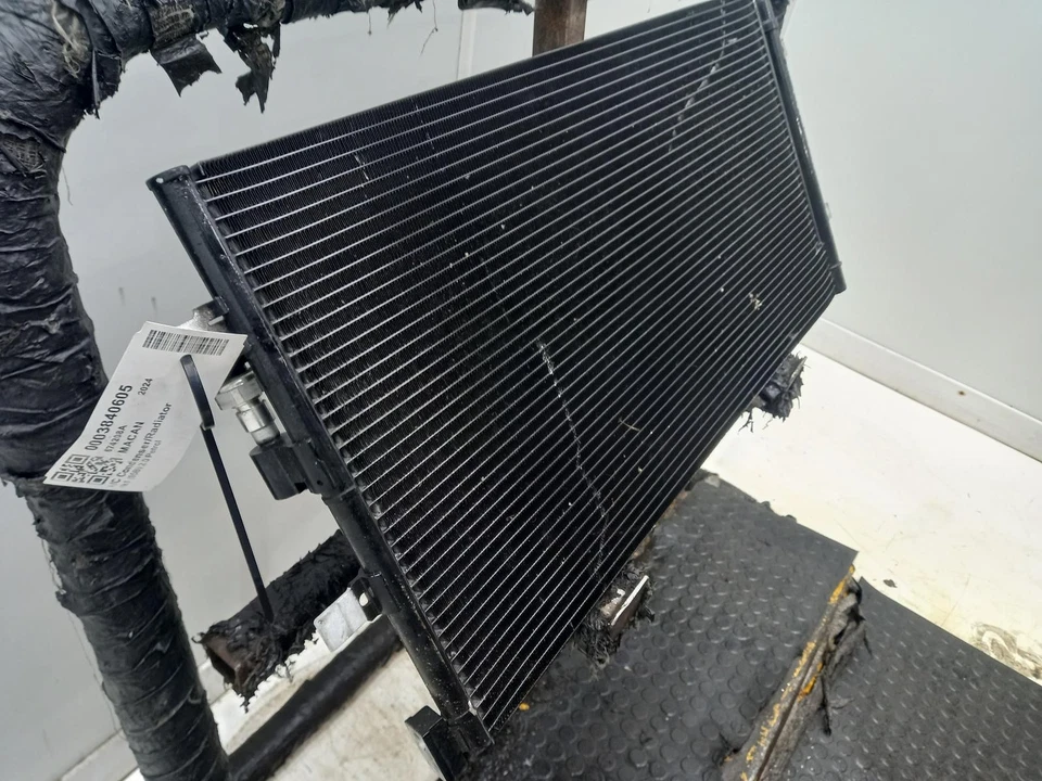 PORSCHE MACAN Air Con Condenser AC Conditioning 2013-2024 2.0L CYP-GPF-MYN   - Image 2 of 4