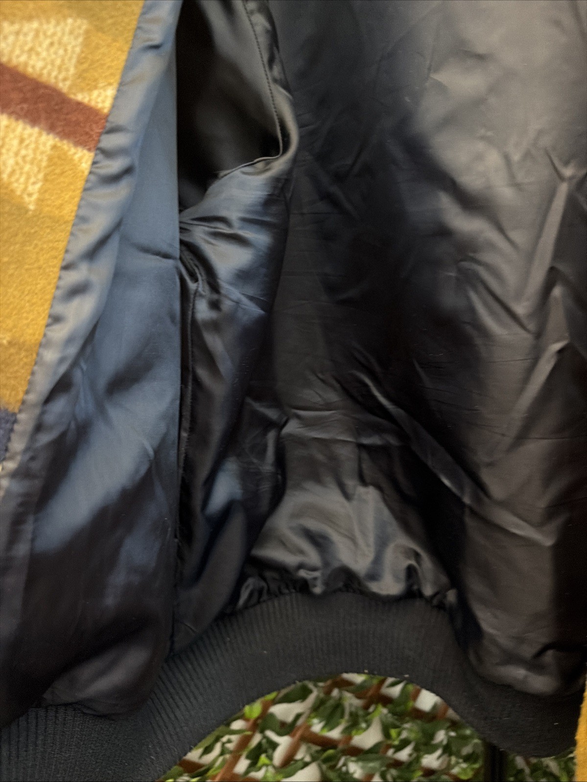 Pendleton Men's Gorge Snap-Front Wool Jacket Size… - image 6