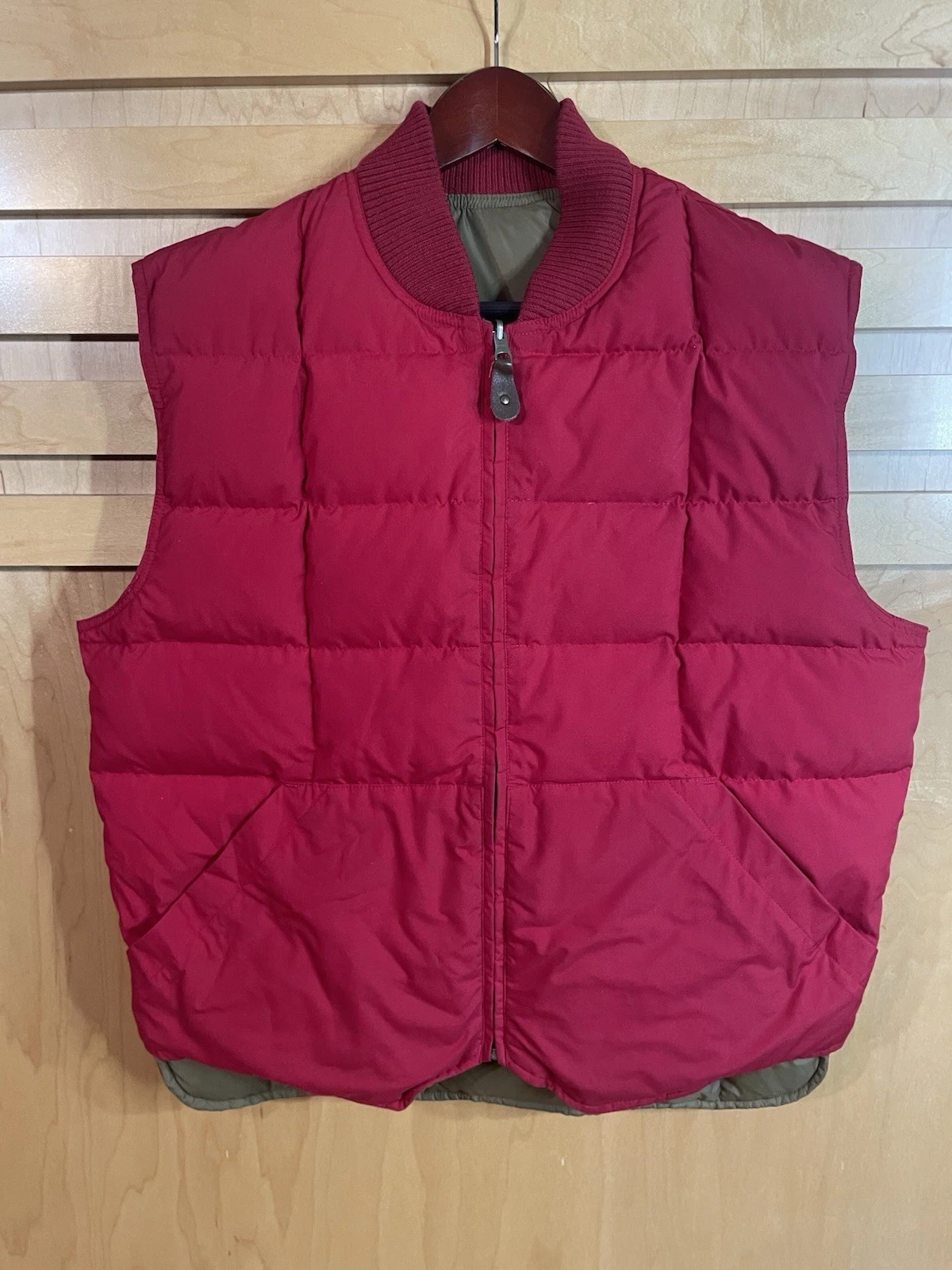 VTG EDDIE BAUER Reversible Goose Down Puffer Vest Quilted Red Beige MENS Sz M
