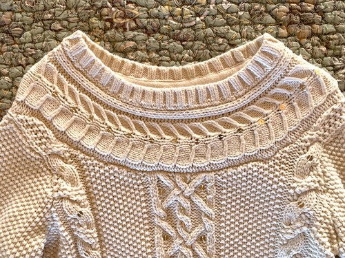 Gap Kids Size 8 M Girl Cream Cable Yoke Sweater With Sequins - Picture 5 of 13