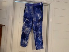 Nike Sportswear Big Kids Woven Tie Dye 3/4 Pants Yoth Large Joggers Standard Fit