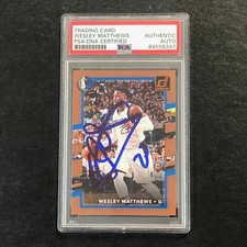 2017-18 Donruss #33 Wesley Matthews Signed Card AUTO PSA Slabbed Mavericks