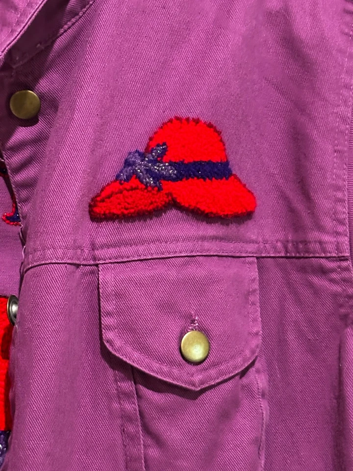 Mujer Púrpura Denim Chaqueta Abrigo Rojo Sombrero Único 3D Chenilla Glam Hattitude talla 26 Foto 4 de 4