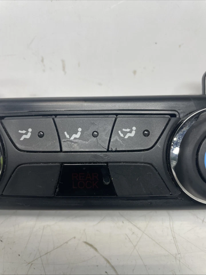 Ford Explorer 2011-2014 fabricante de equipos originales climatización calefacción aire acondicionado temperatura climatización Foto 4 de 4
