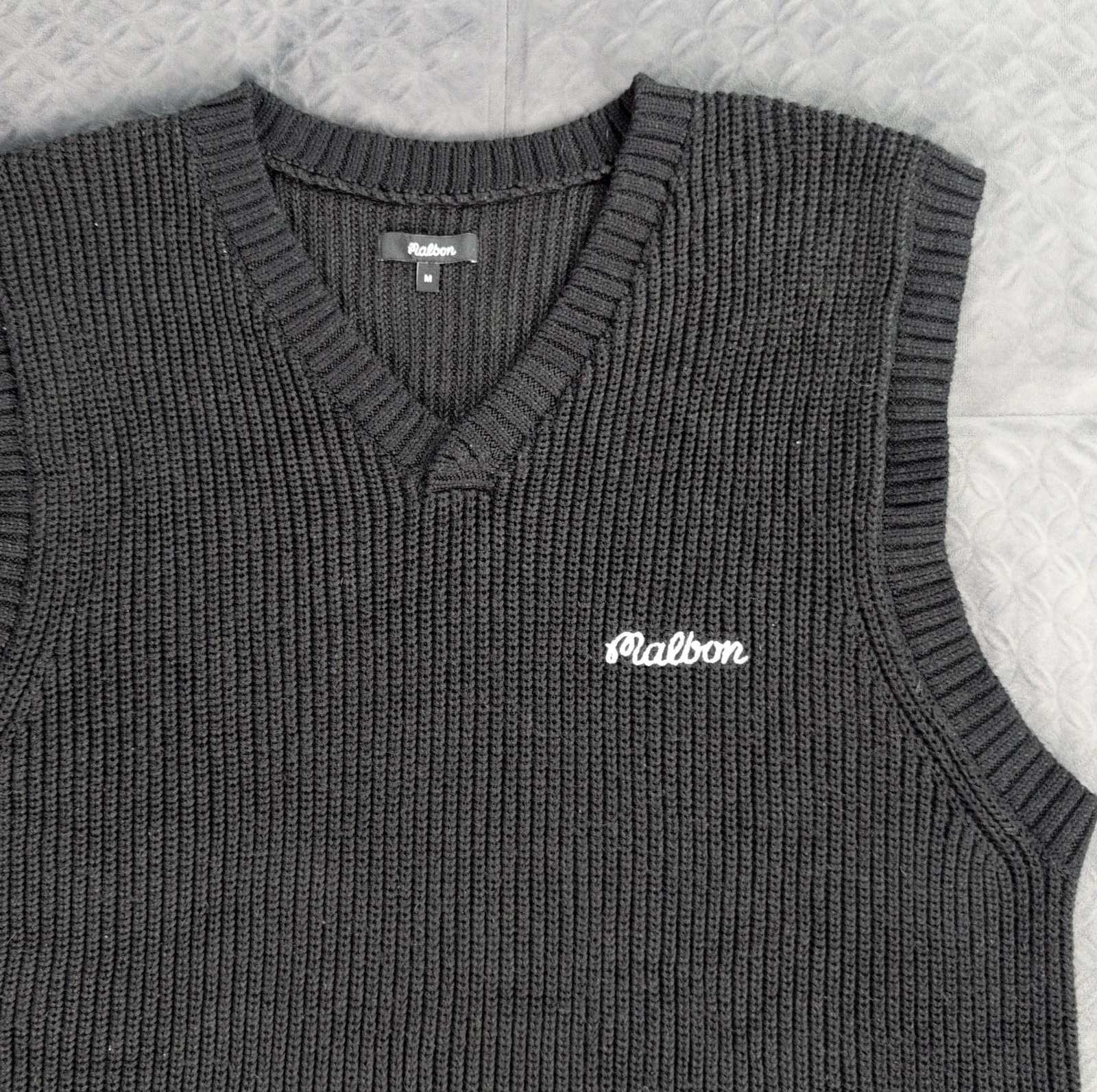 Malbon Golf Sweater Vest Knit Sleeveless Black Embroidered V Neck Men Medium - product detail image 3