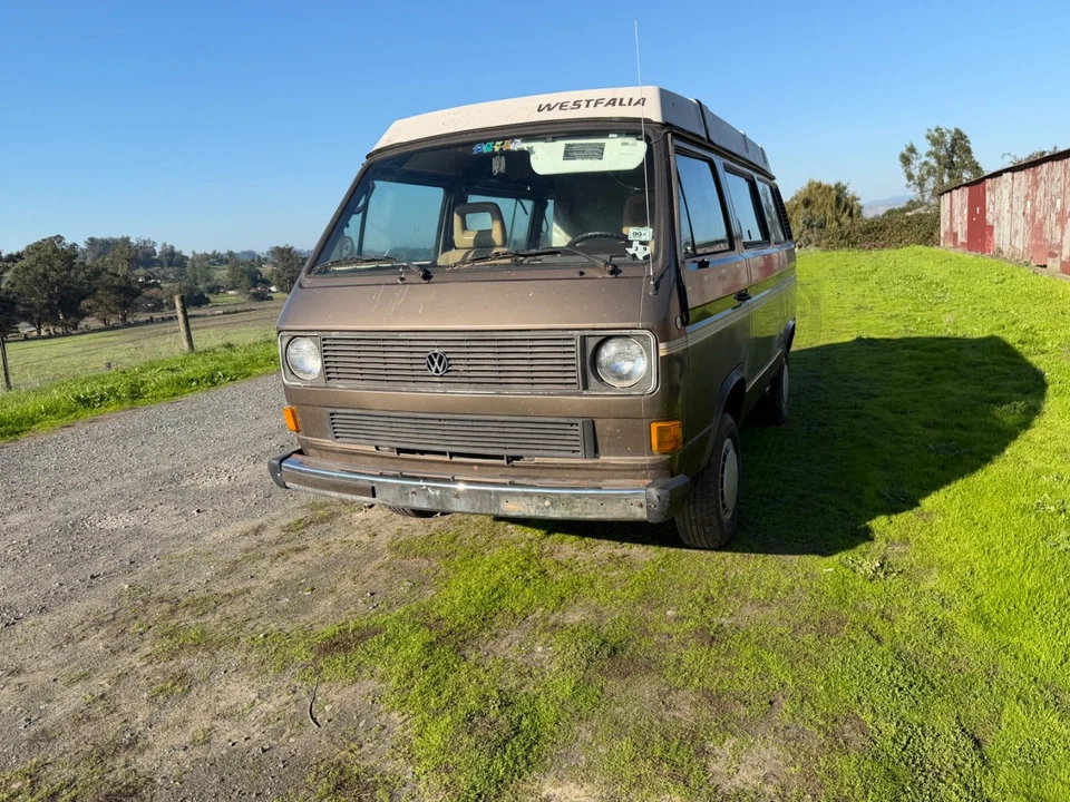 Volkswagen Bus/Vanagon 1985 edición Wolfsburg Foto 2 de 4
