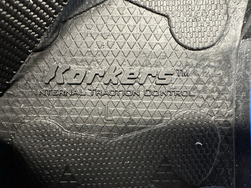 Korkers TuffTrax 3-in-1 Sicherheitsüberschuh - Bild 2 von 4