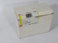 Vemer ER102260 3 Hole Push Button Control Station Enclosure SHELF WEAR/DIRT NEW