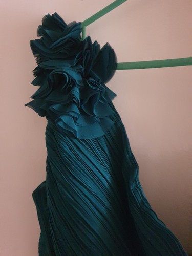 Green Bridesmaid Dress Size 16/18 - Picture 3 of 3