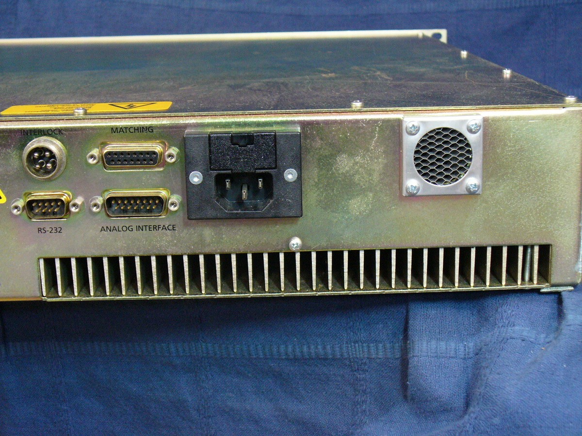 Dressler Cesar 136 FST RF Generator 600W 13.56MHz Advanced Dressler Cesar 136 FST RF Generator 600W 13.56MHz Advanced