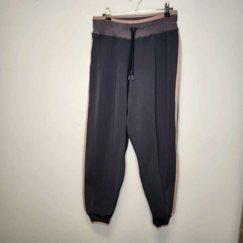 sweaty-betty seamless kinetic sweatpants