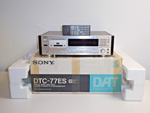 Sony DTC-77ES High-End DAT-Recorder Champagner OVP, 110V, serviced, 2J.Garantie - Afbeelding 1 van 9