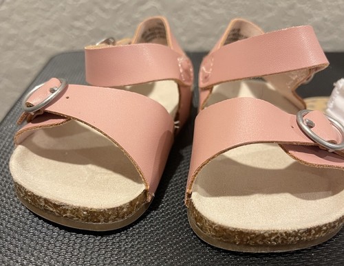 Infant Girl Sandals, Lot Of 2, Old Navy Pink Sz 10/myggpp White Sz 11, Cute - Picture 3 of 19