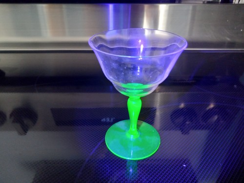 Uranium glass stemware wine liquor glass cup