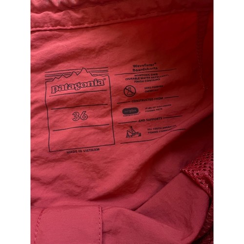 Patagonia Wayfarer Board Shorts Size 36 Red Pockets Drawstring 7" Inseam - Picture 8 of 8