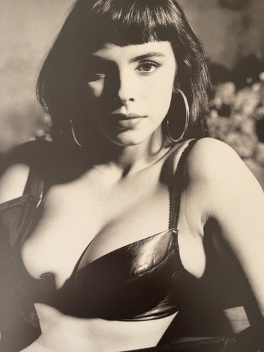 MATHILDA MAY, FOTO VON BETTINA RHEIMS, ORIGINAL 80er JAHRE DRUCK - Bild 3 von 7