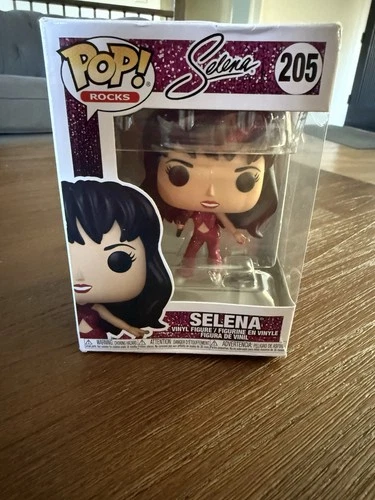 Funko Pop!  Rocks Vinyl: Selena (Glitter) #205 New