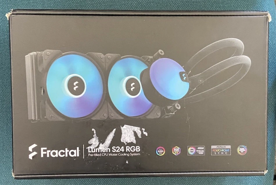 Fractal Design Lumen S24 v2 RGB Processor All-in-one liquid cooler - Image 2 of 4