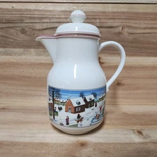 Villeroy & Boch NAIF CHRISTMAS 9 1/4" Porcelain 4 Cup Coffee Pot with Lid