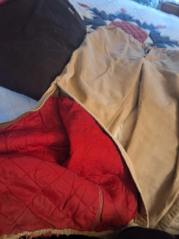 Calças de trabalho Carhartt insultadas 38x34 - Imagem 4 de 4