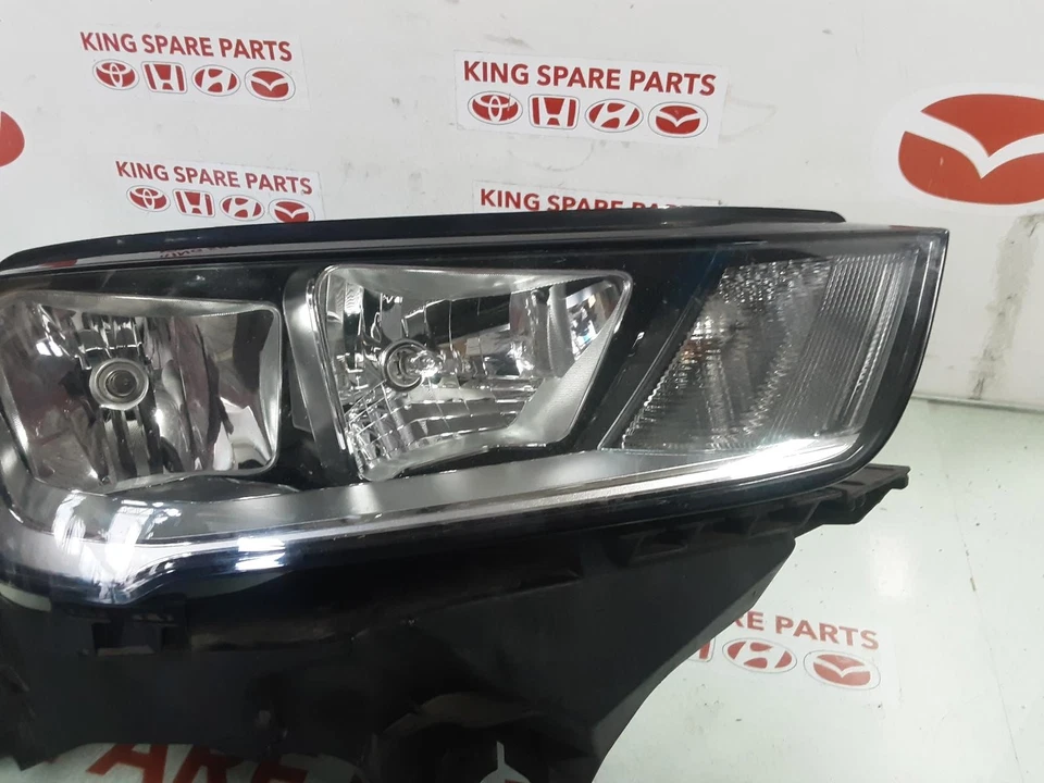 AUDI A1 RIGHT HEADLAMP 8X (UPDATE), A1, HALOGEN TYPE, 09/14-10/18 14 15 16 17 18 - image 3 of 4