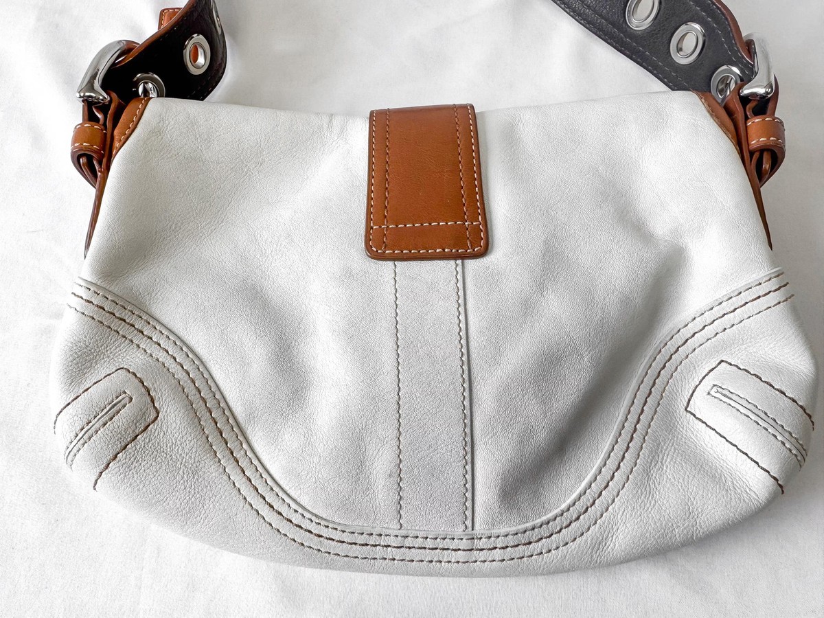 Y2K 00s Coach Off-White Cream Brown Soho Leather Shoulder Bag 