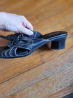 Womens Comfy Heeled Black Sandals Size 9.5 — photo 3