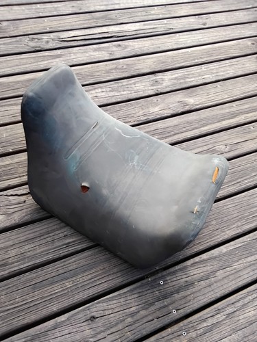 Suzuki RG 250 '83 Bench Seat Cushion 16700S - Picture 3 of 13