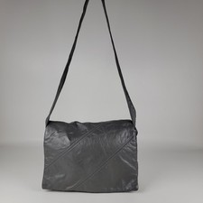 1980's Vintage Gray Leather Envelope Clutch Shoulder Bag Crossbody Purse