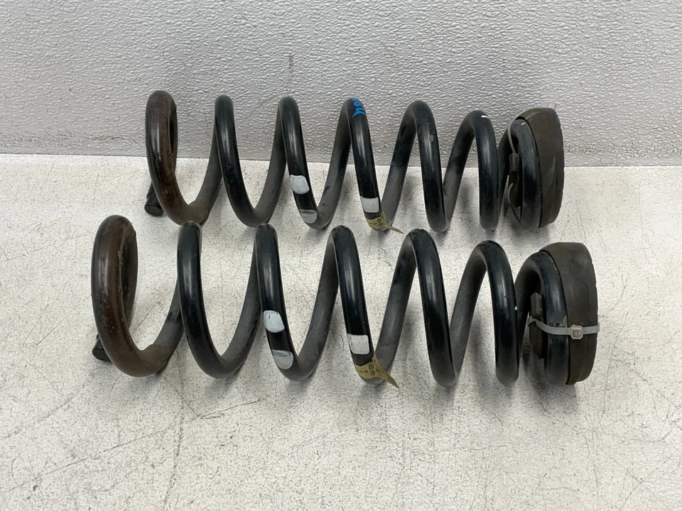 Juego de muelles helicoidales traseros izquierdo y derecho Kia Stinger GT2 2018-2021 1624 OEM Foto 3 de 4