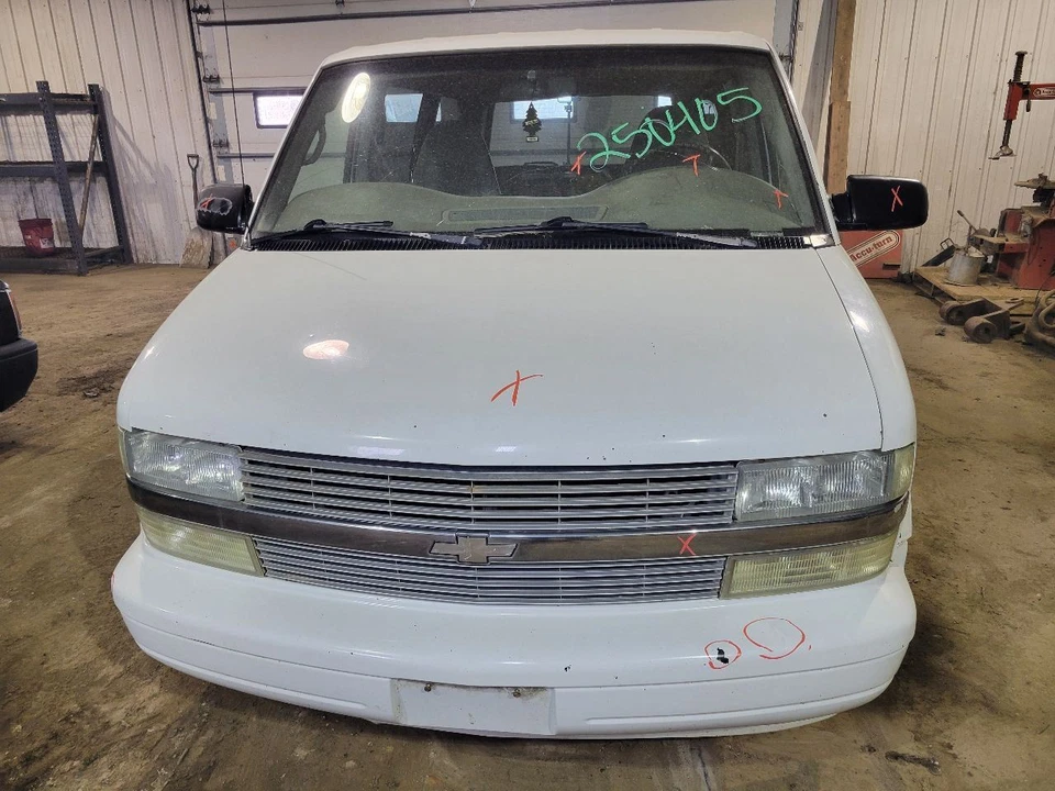 Cuarto de vidrio móvil hacia adelante se adapta a 85-05 ASTRO 2065174 Foto 2 de 4