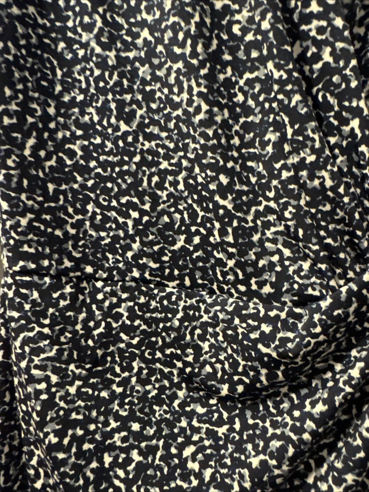 Banana Republic Womens Dress Size M Petite Black White Faux Wrap Short Slv NWT - Image 3 of 4