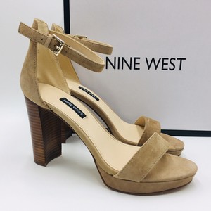 nine west dempsey heels