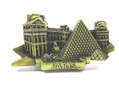 Paris Magnet Metall Louvre Pyramide Museum Souvenir Frankreich (A8)
