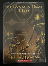 The Looking Glass Wars Paperback Book By Frank Beddor Good Condition