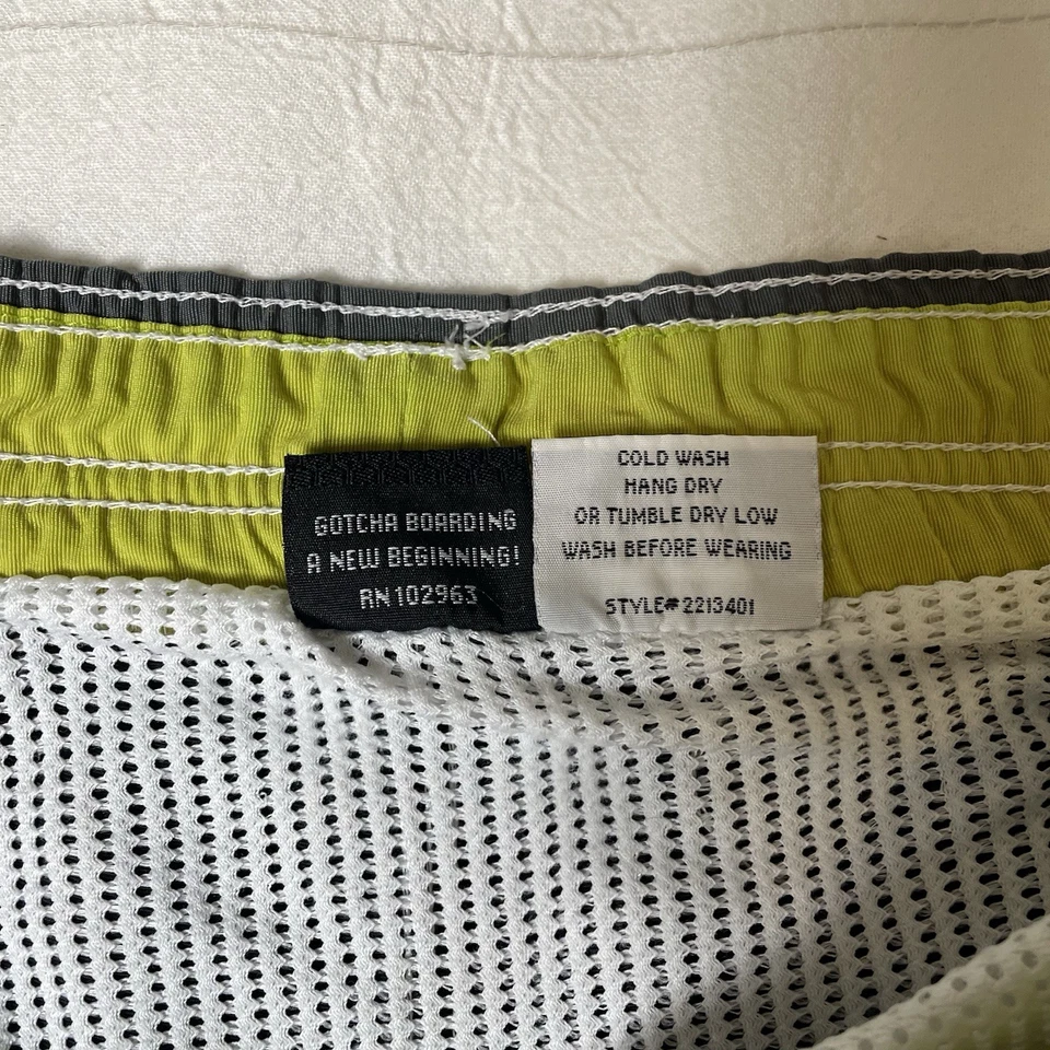 Pantalones Cortos De Colección Gotcha Skateboarding Surf Surf Y2K Medianos Foto 4 de 4