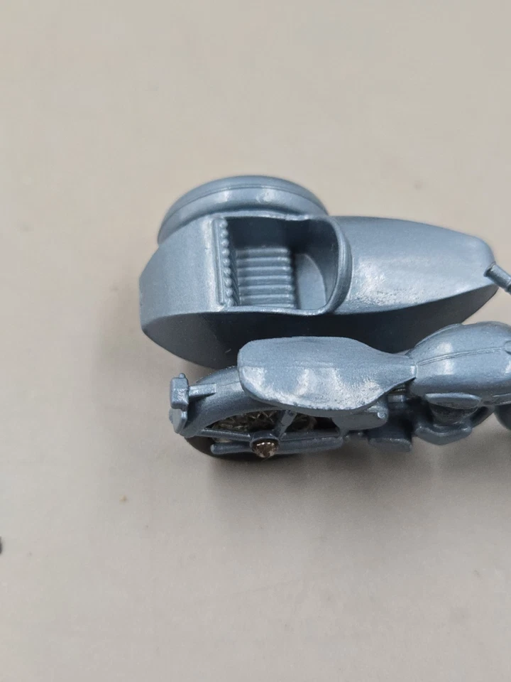 Vintage Matchbox Lesney #4 Triumph Motorcycle & Sidecar With Original Box In... - Image 4 of 4