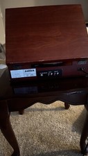 Pyle-Pro vintage wood turn table record player PVNTT6UMT No Issues- new needles