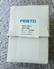 FESTO SDE5-D10-0-Q6E-P-M8 527467 PRESSURE SENSOR (R5S2.4B2)