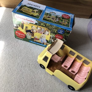 sylvanian families school bus