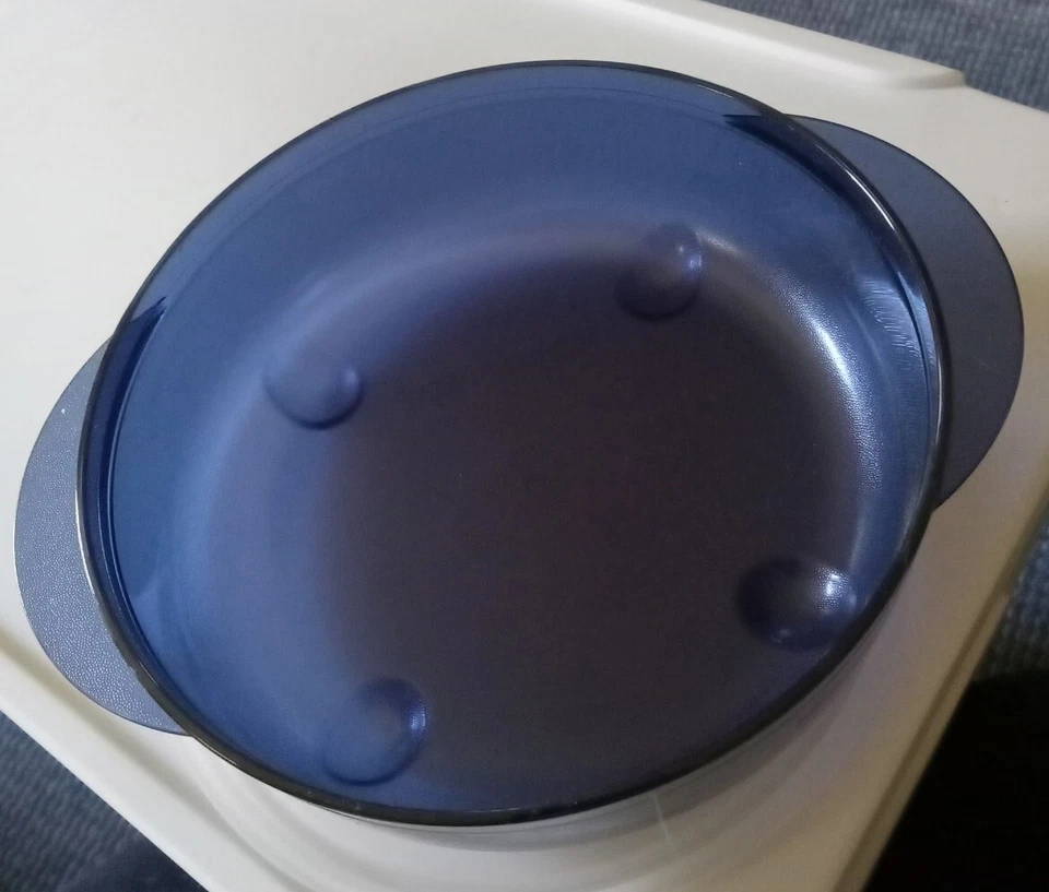 TUPPERWARE Crystal Wave Container 4150-A. With Storage Lid MICROWAVE SAFE 6"  - Image 3 of 3