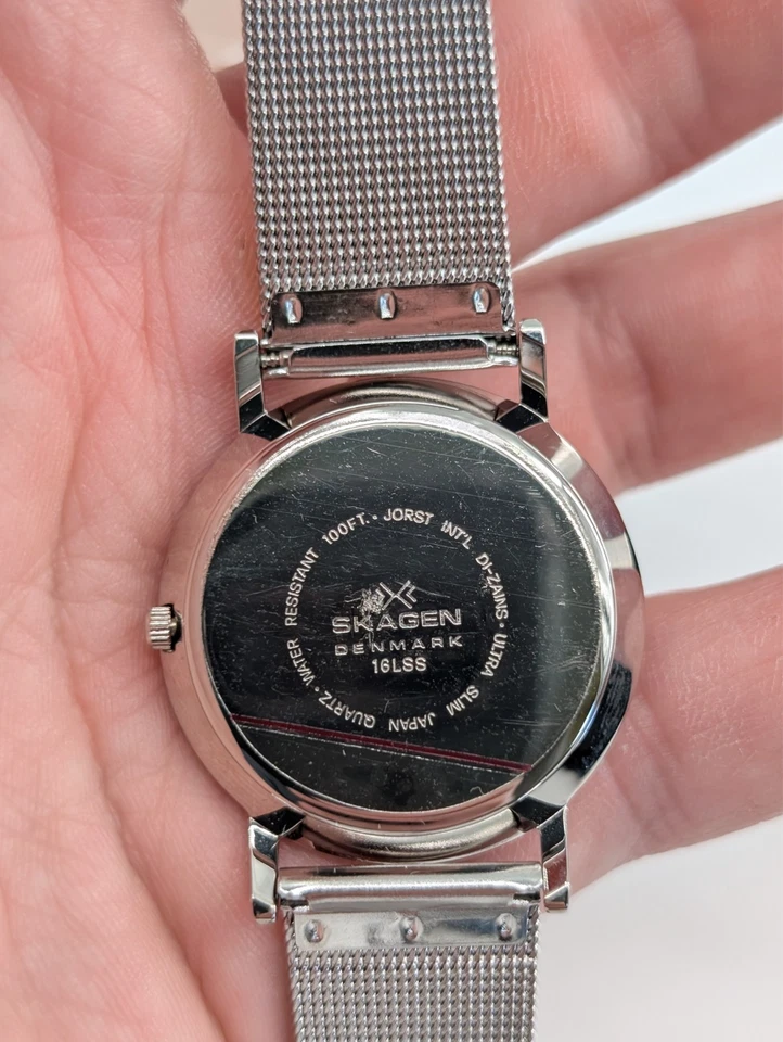 Reloj Skagen para mujer 16LSS ultra delgado esfera plateada fecha malla acero inoxidable cuarzo Foto 4 de 4
