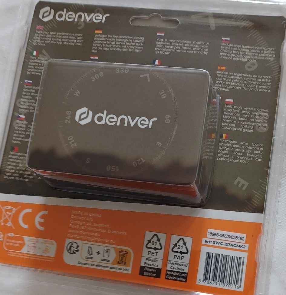 Foto 5 van Denver Smartwatch Fitness Tracker - Digitale Horloge - Bluetooth - Zwart