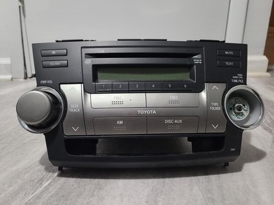 2008-2010 Toyota Highlander OEM Radio Display And Receiver Assembly