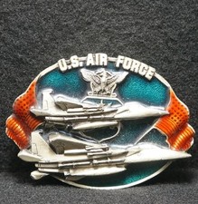 WH15118 NOS NICE VINTAGE 1982  U.S. AIR FORCE  ARMED FORCES MENS BELT BUCKLE