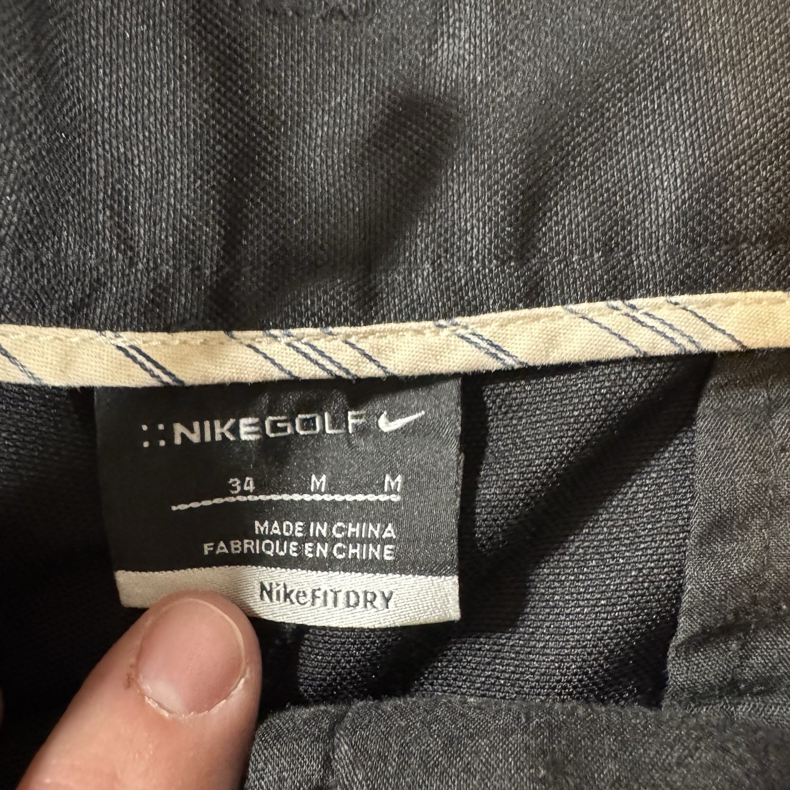 Nike Shorts Mens 34 Black Chino Golf Fit Dry Pleated Casual Stretch Sports