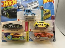 LOT OF 5 HOT WHEELS TREASURE HUNTS FROM DIFFERENT YEARS AND COLORS