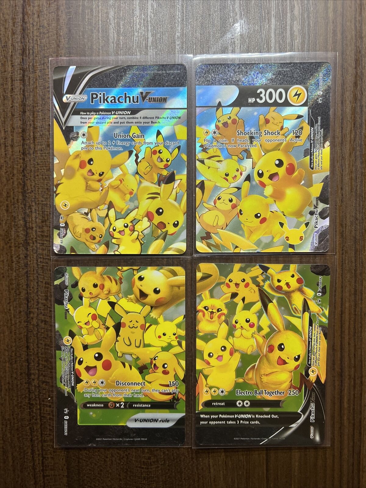 Pikachu-V-União (4 Cartas) / Pikachu-V-Union (4 Cartas) (SWSH139-U/71), Busca de Cards