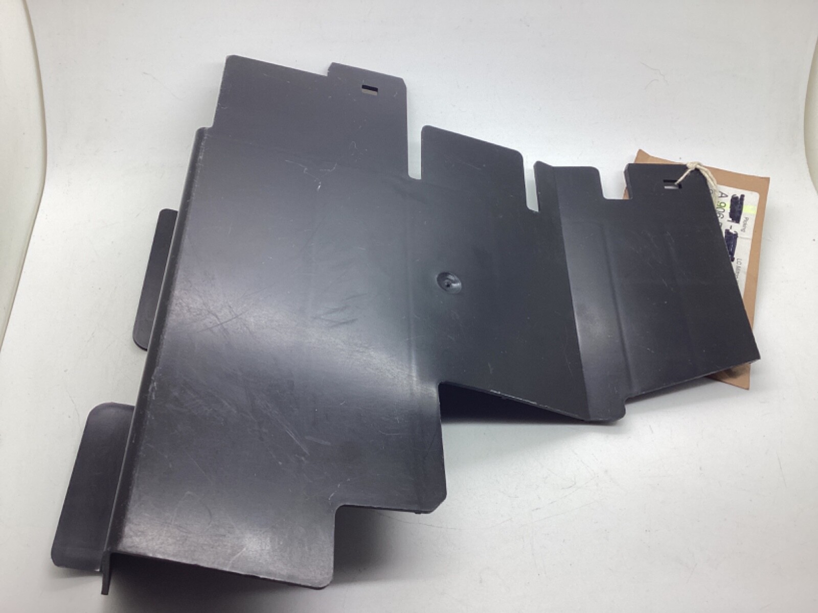 MB SPRINTER 906 Right Air Baffle Duct Deflector Shield A9065050288  